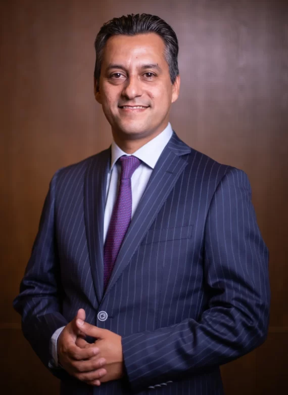 Humberto_Alarcon-570x781